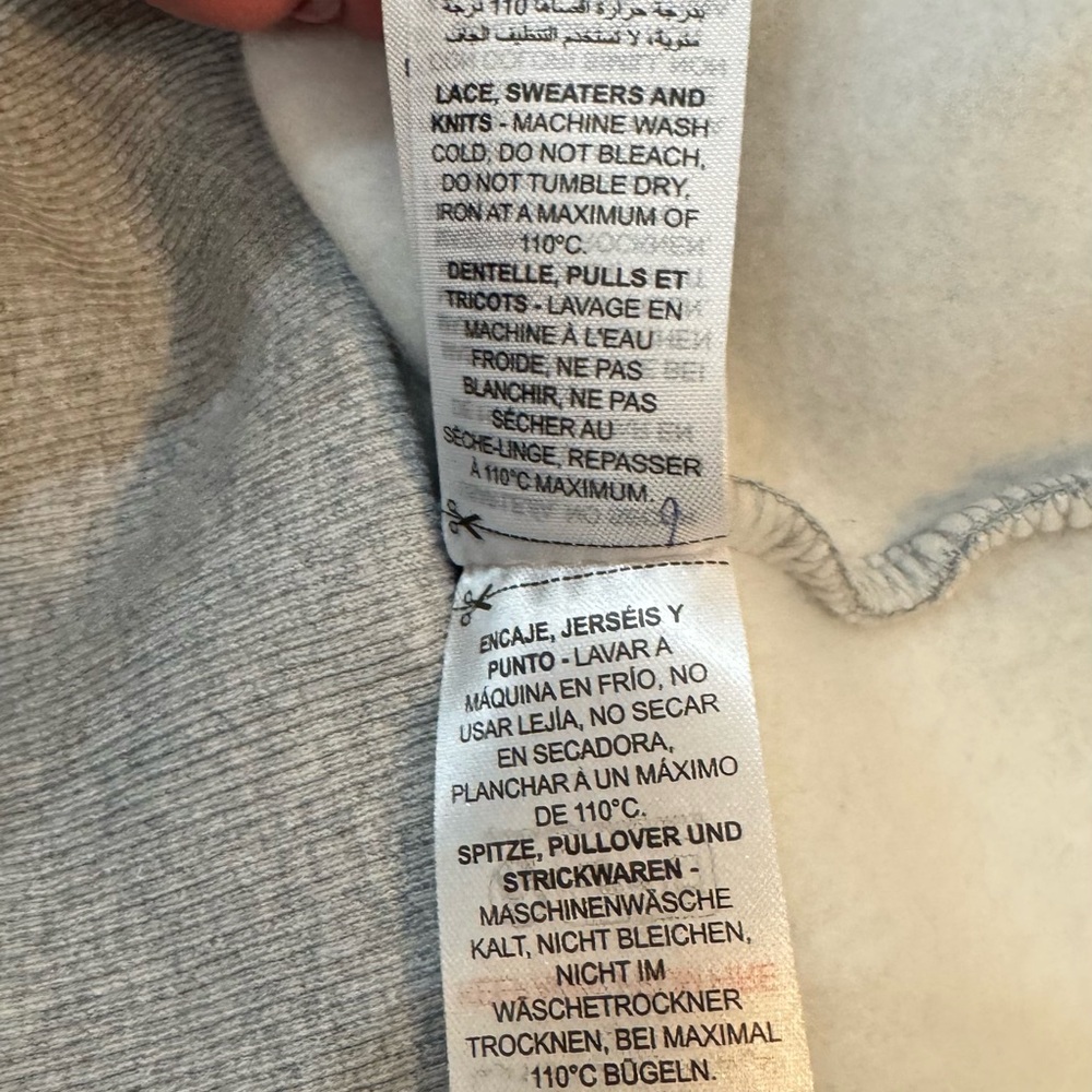 Edikted Everything’s OK Oversized Zip Up Hoodie, Women size medium/large - Picture 12 of 13